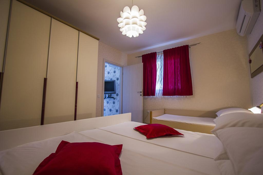 Rako M&i Apartment Podstrana