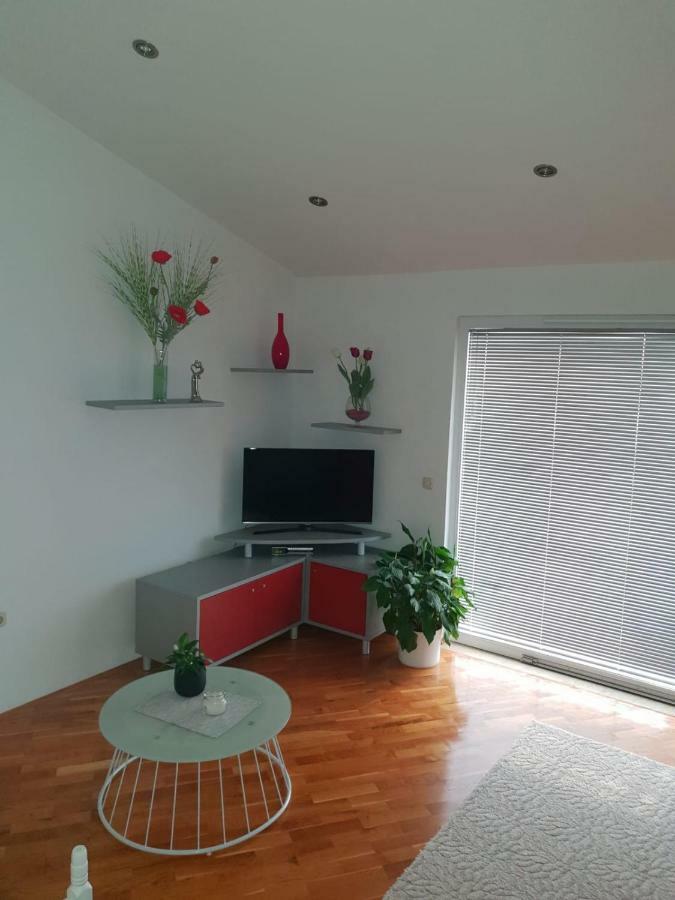 Rako M&i Apartment Podstrana